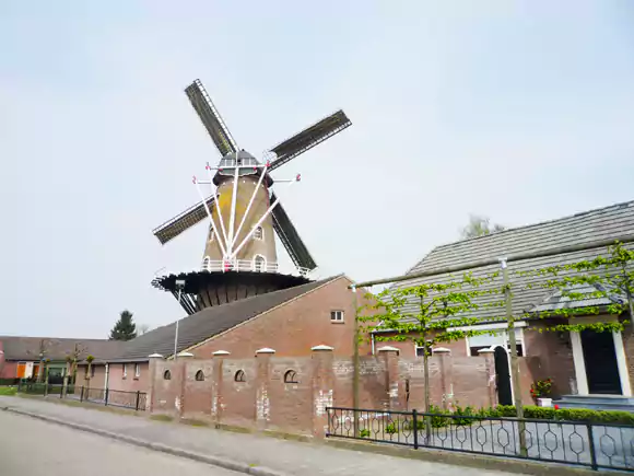 Beneden-Leeuwen, molen de Wielewaal