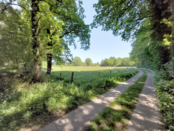 Winterswijk Huppel, Broekhuisweg