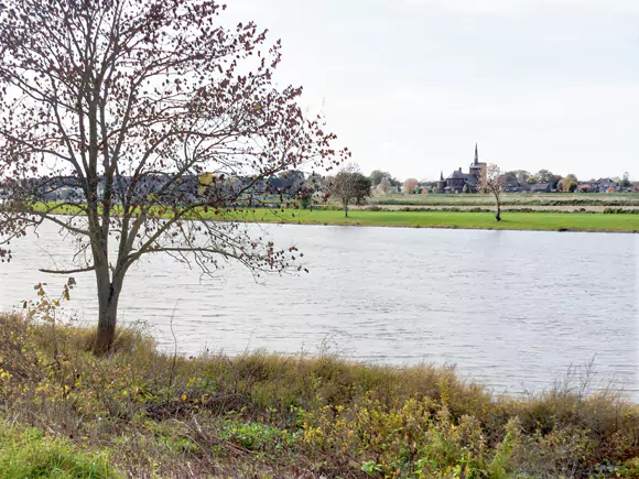 de Maas ten zuiden van Hasselt