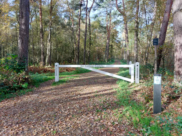 Velden, Ravenvennen, Leikoelsweg