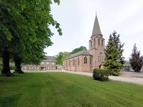 Luttenberg, Heilige Corneliuskerk